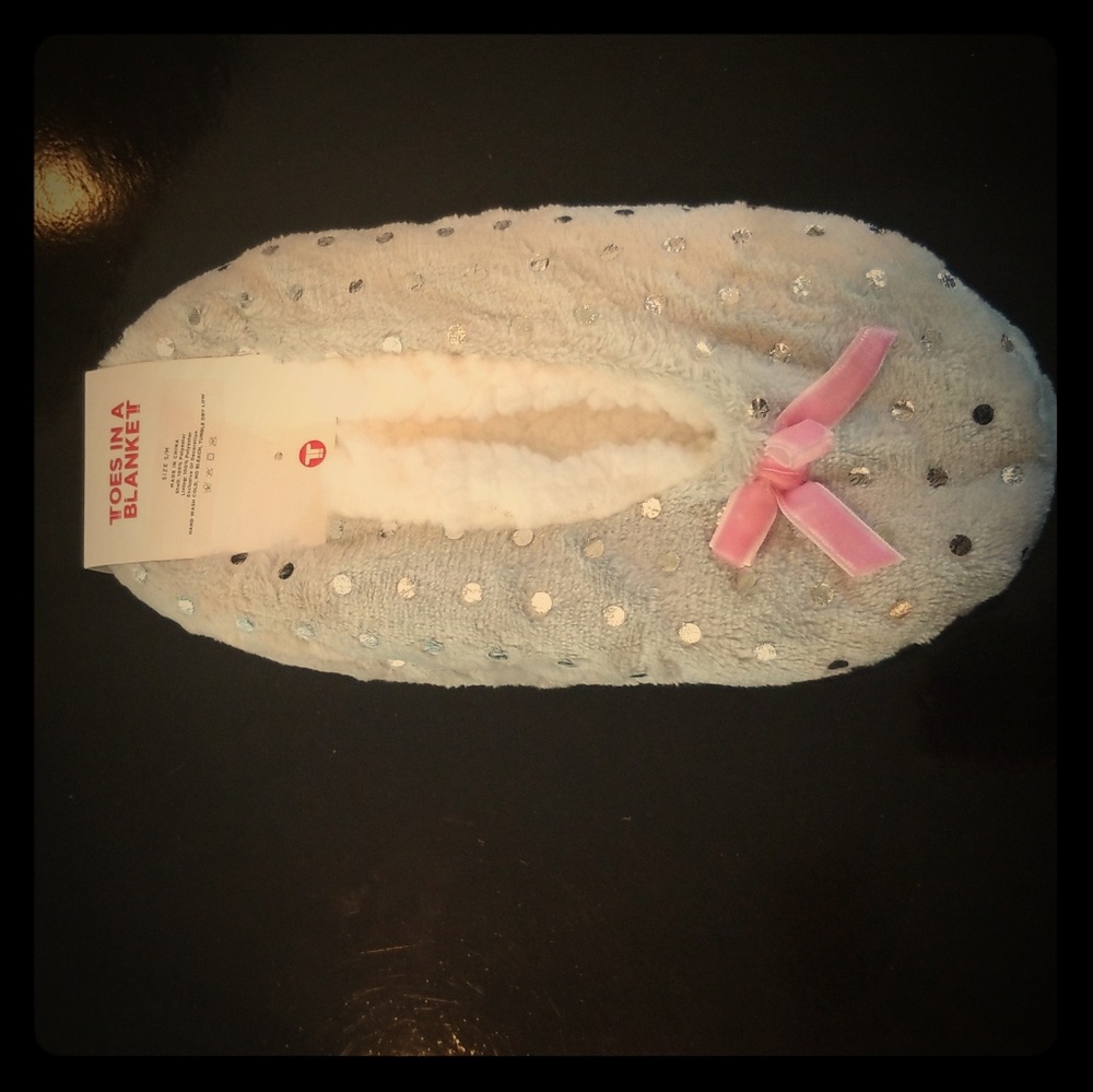 Toes In A Blanket Slippers